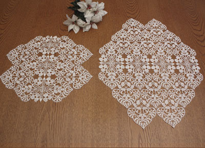 Valentine yardage doily