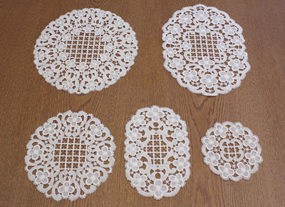 Clara doilies collection