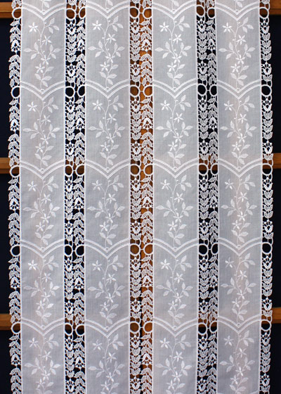 Classic ans floral lace curtain
