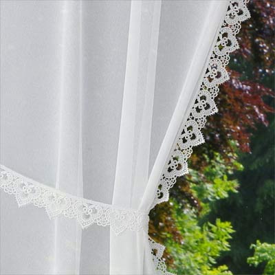 Tradition trimmed curtains