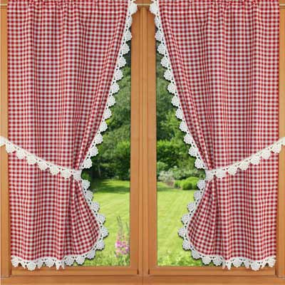 Gingham Trimmed curtain