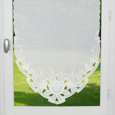 Célia pointed embroidered curtain