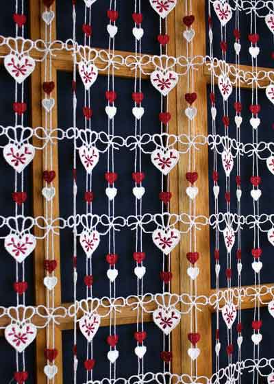 Heart macrame curtain