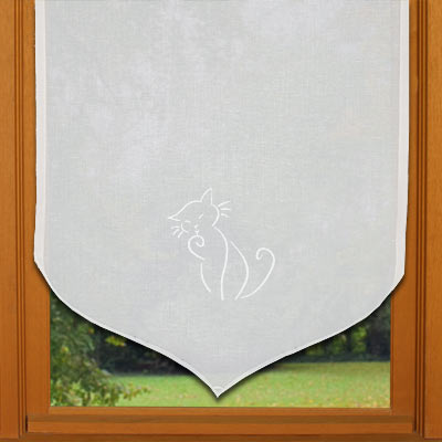 Pointed cat embroidered curtain 