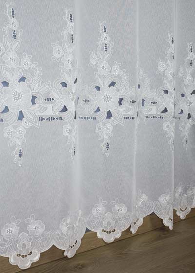 Yardage Clhoe sheer curtains