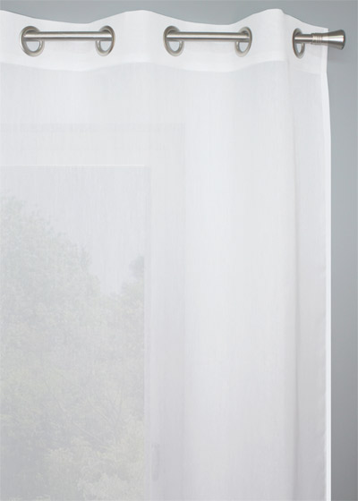 Fire retardant sheer curtain